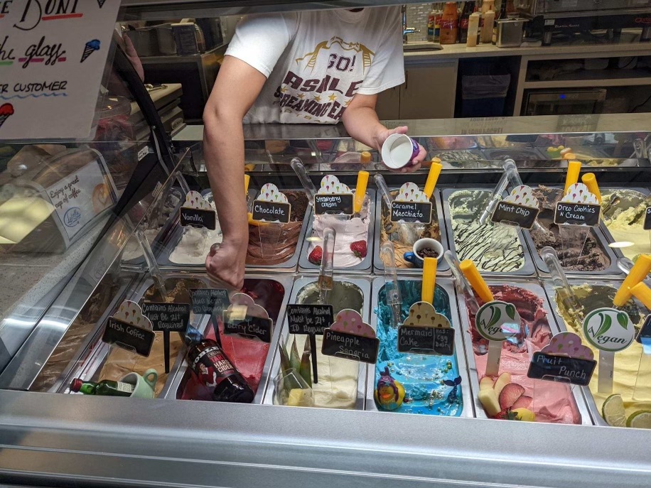 window display of ice cream available at Latella Gelato in Carolina Beach